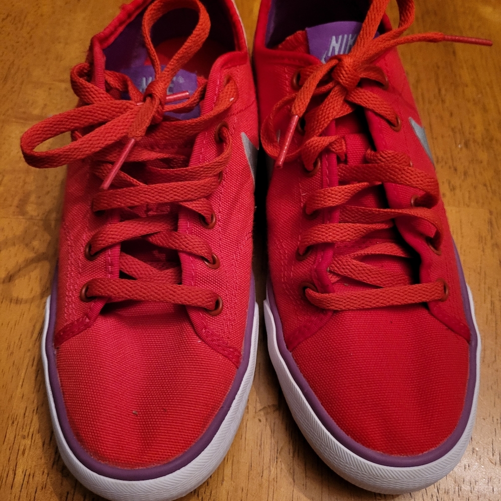 Nike Primo Court Shoes/Sneakers Women's Sz 5 Orange/Purple Excellent Condition